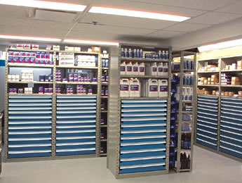 Rousseau adjustable shelving in a lab filled with medical products