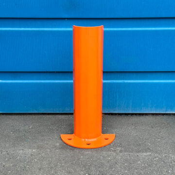 Floor mounted warehouse corner guard