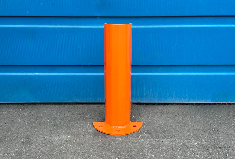 Floor mounted warehouse corner guard