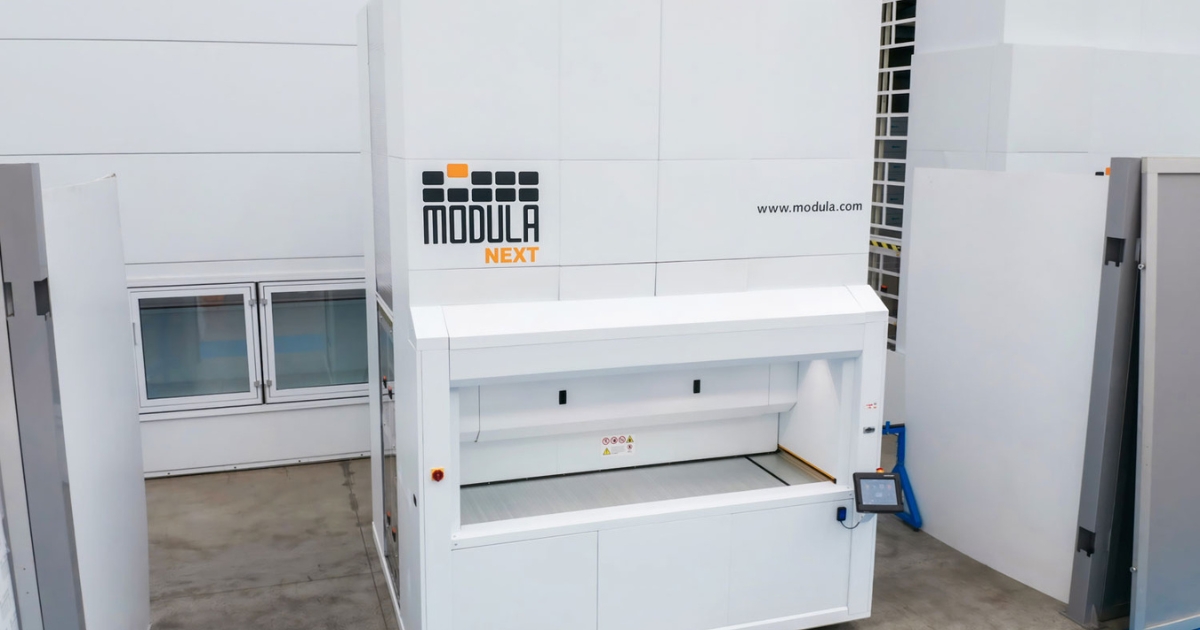 The Modula Next VLM with Copilot touchscreen controller